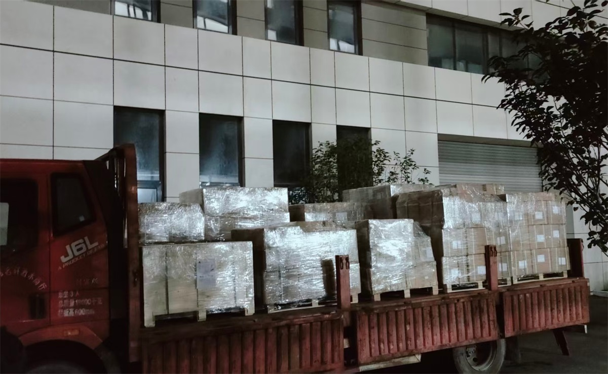 Andy Marine Productio Marine Hardware et tradidit Portu