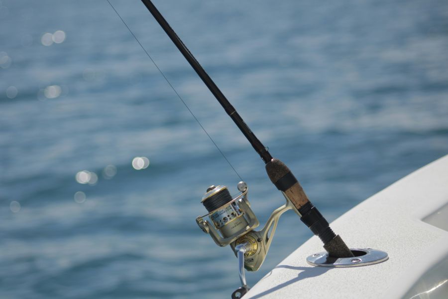 MEGRINATOR SERMO Ep.05: Steel Rod Holders for Boats: Flush Mount Types, Angles & Rigging Guide